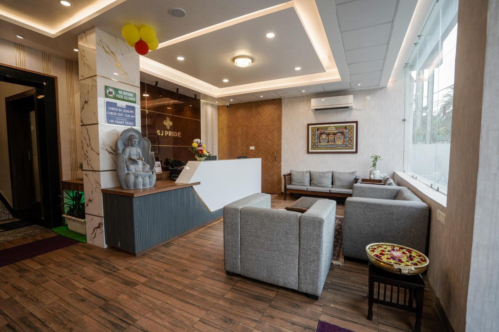 Hotel Sj Pride Бхубанешвара Экстерьер фото